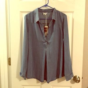 Ingrid & Isabel Chambray Maternity Shirt